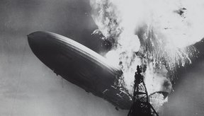 Hindenburg_disaster.jpg