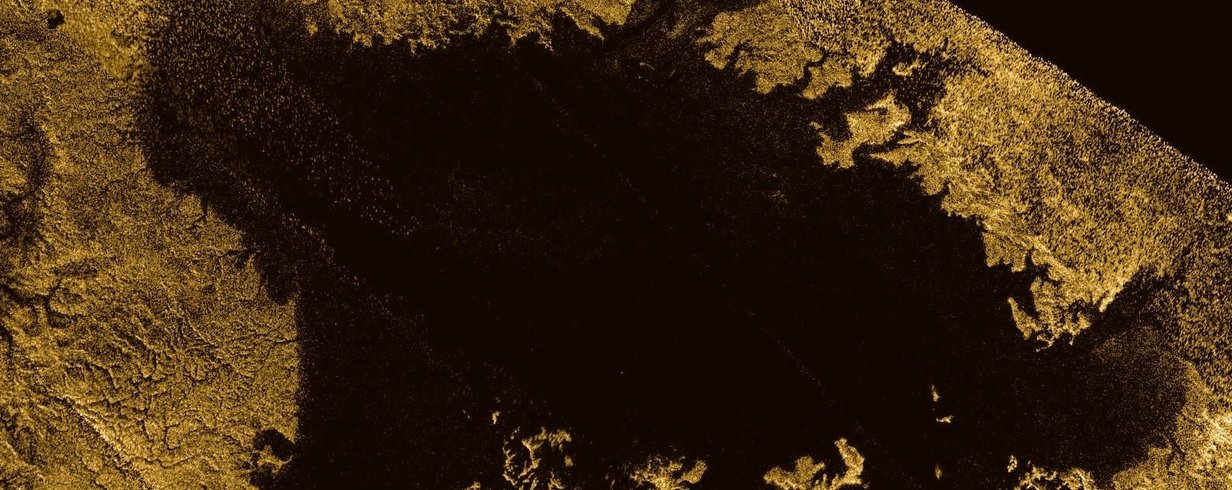 Ligeia_Mare_in_false_color_(PIA17031).jpg