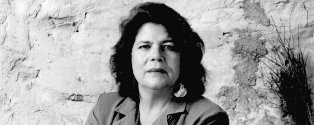 conheca-wilma-mankiller-a-1a-mulher-chefe-da-nacao-cherokee-thumb.png