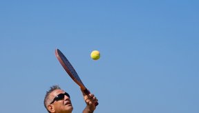 tenis-tenis-de-mesa-badminton-e-beach-tennis-sao-parentes-proximos-thumb.png