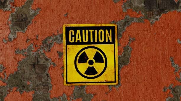 Os testes nucleares espalharam radiação, causando graves impactos ambientais e na saúde. (Fonte: Getty Images/Reprodução)