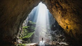 hang-son-doong-o-mundo-perdido-dentro-da-maior-caverna-do-planeta-thumb.png