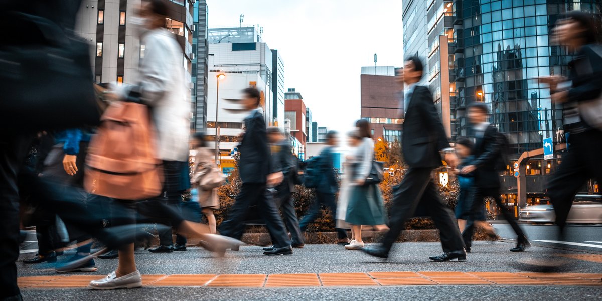 Japão Investe em Redução da Jornada de Trabalho para Estimular Natalidade