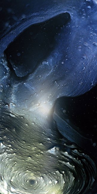 Fotografias transformam restos de whisky em paisagens alienígenas