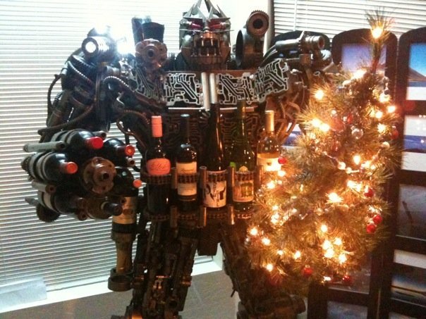 Que tal organizar as suas garrafas em um Transformer de meia tonelada?