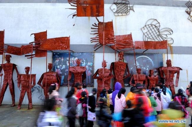 Malucos por Transformers criam parque temático na China