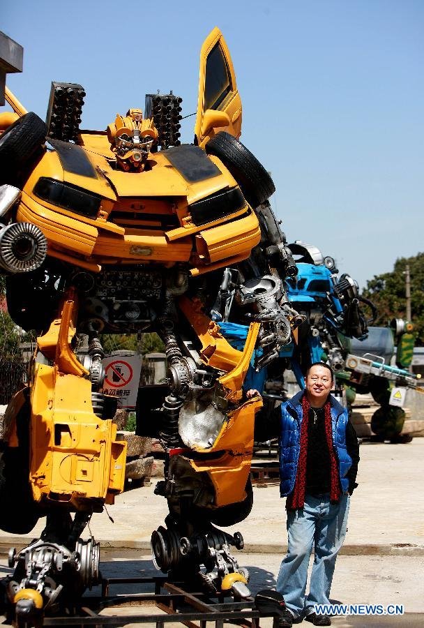 Malucos por Transformers criam parque temático na China
