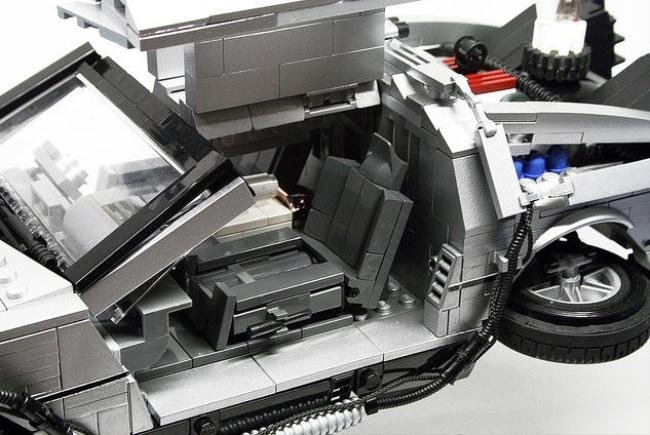De volta para o futuro... Versão LEGO