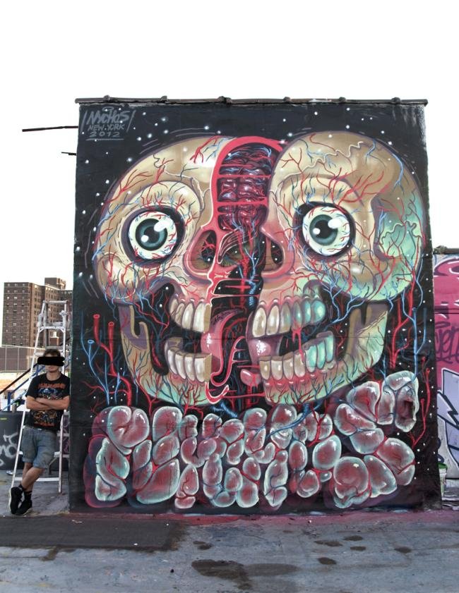 Artista 'disseca' personagens em desenhos de grafite