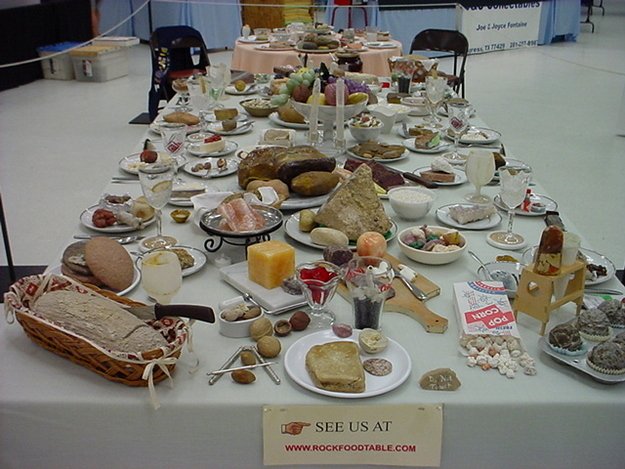 Banquete indigesto: 12 imagens de alimentos feitos de pedra