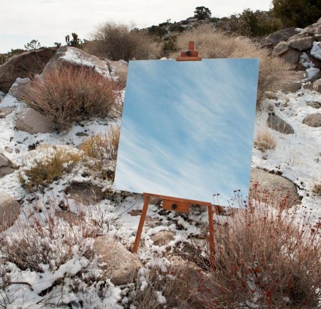 Fotógrafo usa espelho em paisagens abertas e deixa suas fotos incríveis