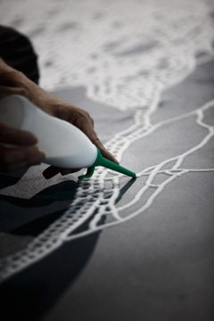 Labirintos de sal: artista cria obras incríveis com as próprias mãos