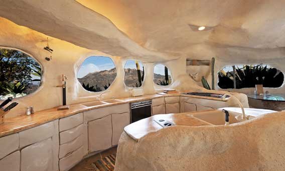 Puro luxo: residência dos Flintstones pode ser sua por US$ 3,5 milhões