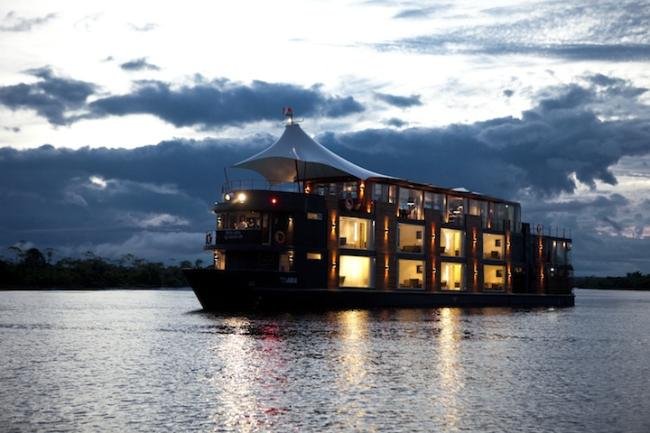 Hotel flutuante leva você a um luxuoso passeio pelo Amazonas