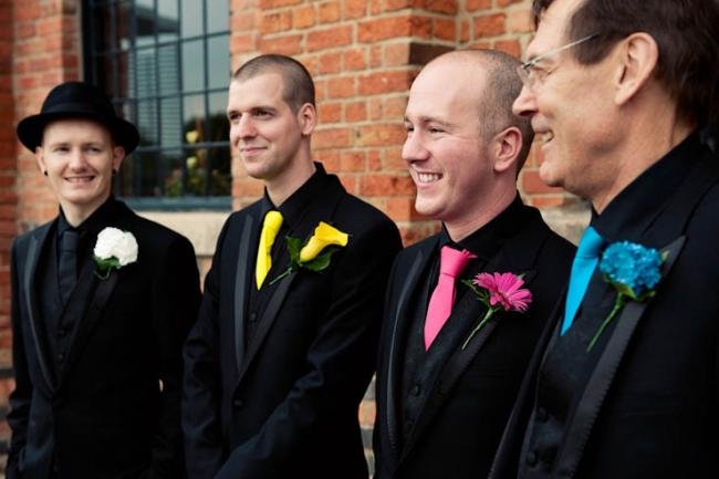 Casamento criativo teve como tema o sistema de cores CMYK