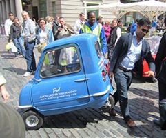 Conheça o Peel P50, o menor carro do mundo