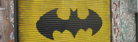 Imagem de A evolução do símbolo do Batman em 30 designs no Megacurioso